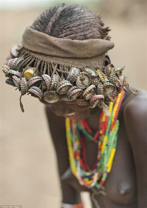 The African Dassanech Tribe Turning Western Rubbish Into Jewellery