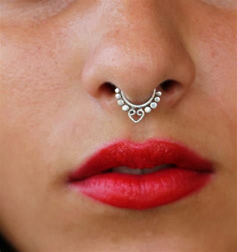 60 Best Nose Piercing Ideas And Inspirations For 2021 Beautycarewow
