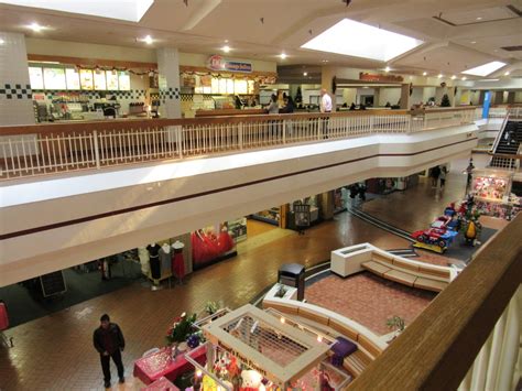 Can Manchester Center Mall Be Saved Stop And Move