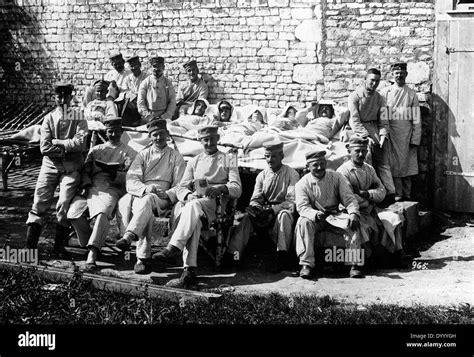 Wounded German Soldiers Hi Res Stock Photography And Images Alamy