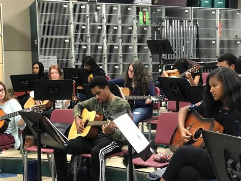Guitar Class In The First State Nafme