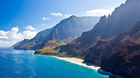 Choosing which island to visit can be arbitrary and difficult. Best Hawaiian islands to visit: Maui, Hawaii Island, Kauai ...