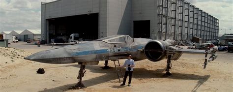 Jj Abrams Shows Off First Footage Of X Wing In Star Wars Episode