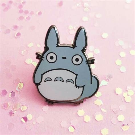 Pin De Totoro Cute Pins Pin And Patches Enamel Pin Collection
