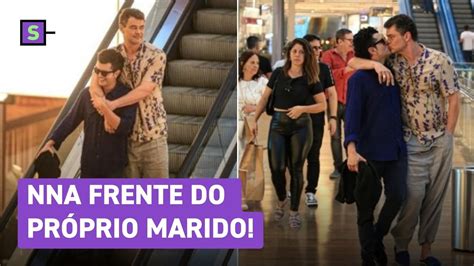 Carmo Dalla Vecchia Beija Homem Em Shopping Na Frente Do Marido Ator Diz Que São Amigos Youtube