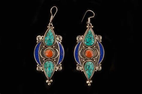 Nepalese Silver Plated Earrings Inlaid With Turquoise Teardrops Coral