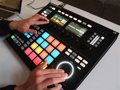 Hands-on Visual Tour: What's New in Maschine 2 Software, Maschine ...
