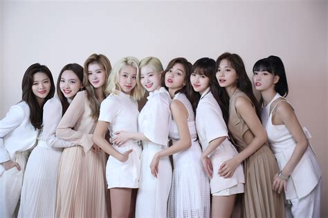Find the best sana twice wallpapers on wallpapertag. twice chaeyoung, Twice, twice dahyun, Twice JeongYeon ...
