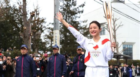 1:01 y tomioka 85 просмотров. 聖火リレー本番へGO! トーチ掲げリハーサル 都内羽村市から ...