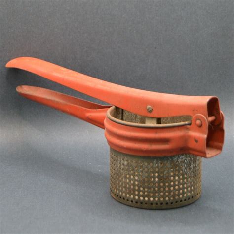 Vintage Handy Things Potato Ricer Red Handle Made In Usa 1950s Kitchen