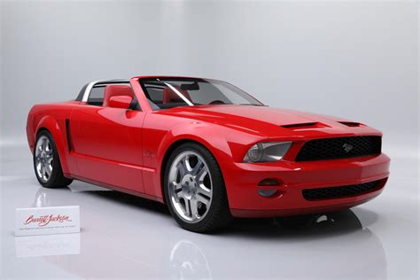 2004 Ford Mustang Gt Concept Looked Better Than The Real Deal Carbuzz