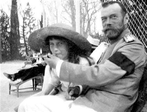 15 Year Old Grand Duchess Anastasia And Her Father Tsar Nicholas Ii