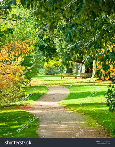 Footpath Royal Botanic Gardens London Stock Photo 152597639 Shutterstock