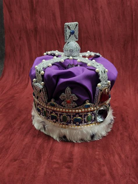 Queen Elizabeth Crown Replica State Imperial Crown 11 Scale Etsy Uk