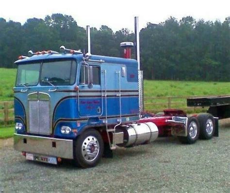 289 Best Images About Cabover On Pinterest Semi Trucks