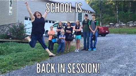 Moms Funny Back To School Photos Go Viral