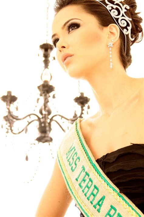 Marine Lorphelin Miss Earth Brazil 2012 Recent Pics