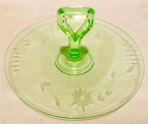 Vintage Green Vaseline Uranium Depression Glass Serving Dish With Handle