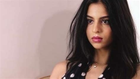 On Suhana Khans 21st Birthday Mom Gauri Wishes Her With A Glamorous Pic See Here Bollywood