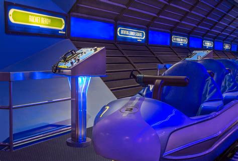 Space Mountain Seats And Trains Everything You Need To Know Mouse