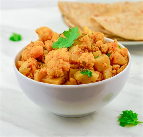 Easy Aloo Gobi Indian Potato And Cauliflower Curry Flavours Treat