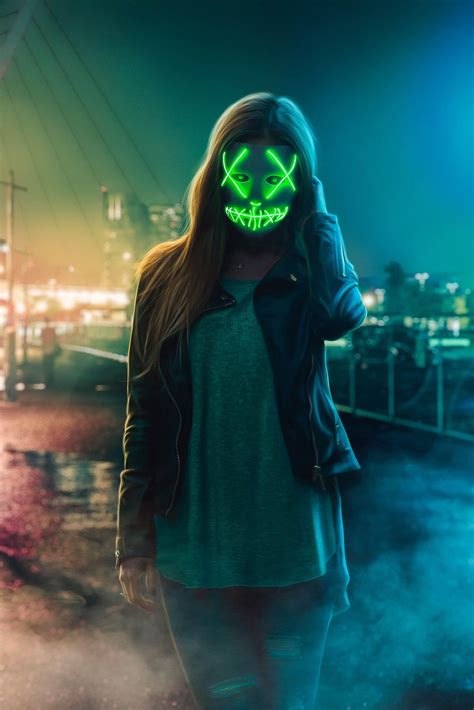Cool Green Phone Gas Mask Wallpapers Wallpaper Cave
