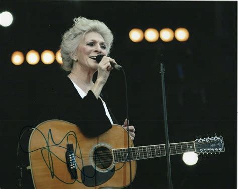 Singing Judy Collins Signed X Collectible Memorabilia Autographia