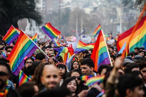 años de Stonewall Que países protegen o castigan la libertad sexual Radio Duna