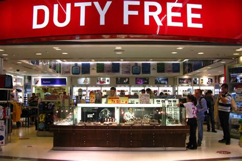 About duty free fae plus. DUTY-FREE: qual é o significado e a tradução de "DUTY-FREE ...