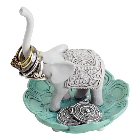We tend to think that they already have everything they could want and that there are no more gifts that will be exciting or unique. 30 Superb Birthday Gift ideas For 65 Year Old Woman