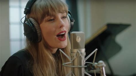 Taylor Swift Shares Christmas Tree Farm Old Timey Version Stream