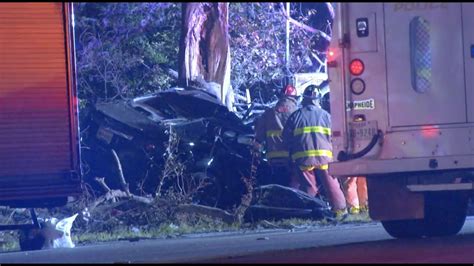 2 Men Killed When Car Crashes Into Tree At High Rate Of Speed On