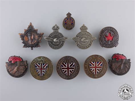 First And Second War Canadian Badges And Pins