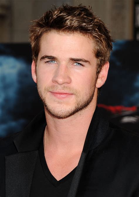 Liam Hemsworth Hangs With Hunger Games Co Stars All The Time And More