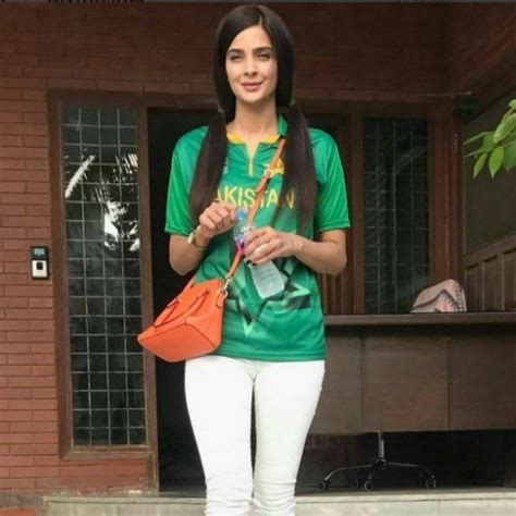 All Of Saba Qamar S Looks For Now As Qandeel Baloch For Drama Baaghi Now Pakistani