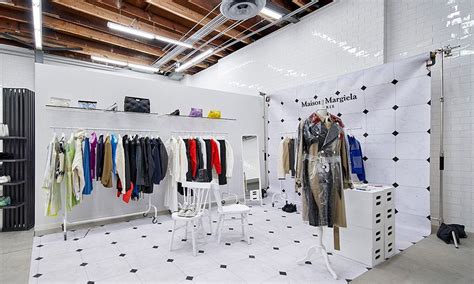 The 13 Best Women's Online Clothing Stores | Highsnobiety