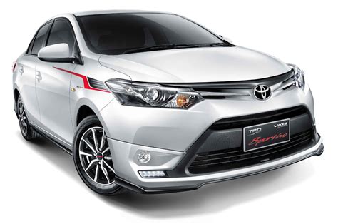 The vios trd sportivo comes with a full body kit, sportivo decals on the doors, and sportivo trunk emblem. Toyota Vios TRD Sportivo 2015