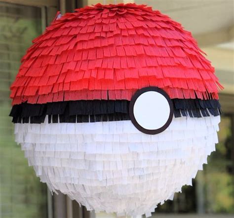 Ideas De Decoración De Pokémon Piñatas De Pokemon Cumpleaños De