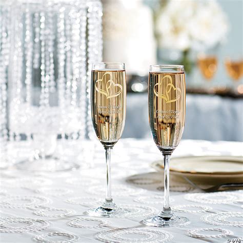 Personalized Wedding Two Hearts Glass Champagne Flute Set Ct
