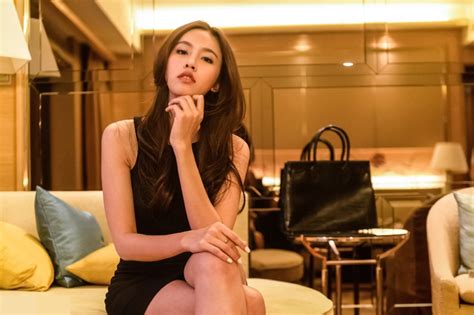 タイ一の「性転換美女」のプライベート写真が流出中国網日本語