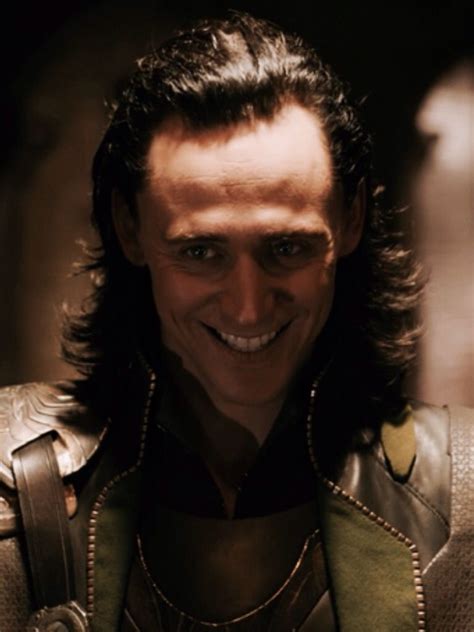 Lokis Hair Style Is Amazing Every Single Time Loki Avengers Loki