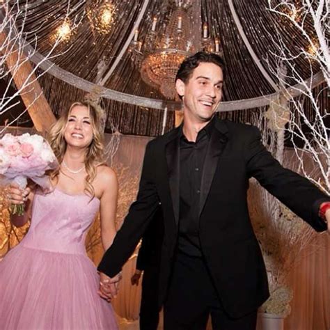 Kaley Cuoco And Ryan Sweeting Share More Instagram Photos Of Wedding