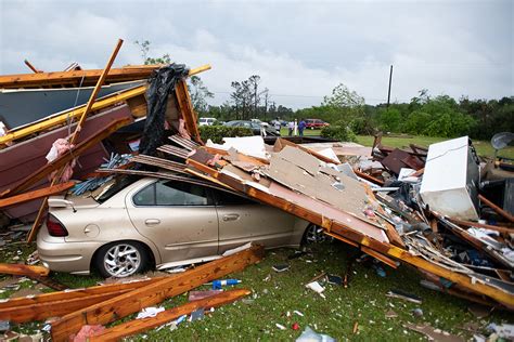 Easter Storms Sweep South Killing At Least 19 People