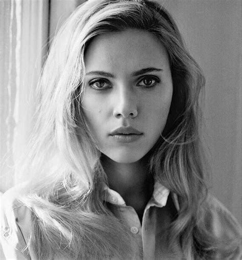 She is an amazingly talented actor who has incredible style and presence. Pin en Scarlett Johansson