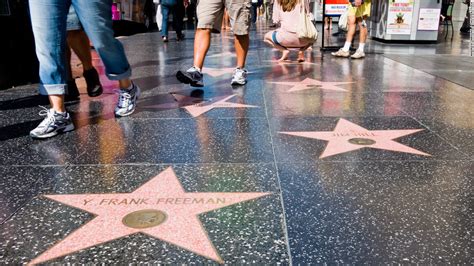 Getting A Star On The Hollywood Walk Of Fame Isnt A Cake Walk Cnn