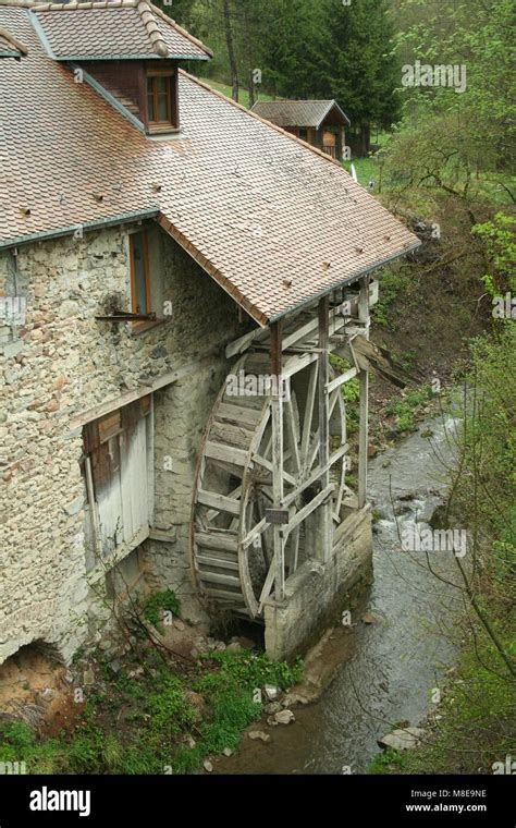 Waterwheel Mill High Resolution Stock Photography And Images Alamy