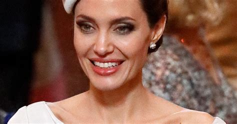 Proof A Minimal Beauty Routine Works For Angelina Jolie