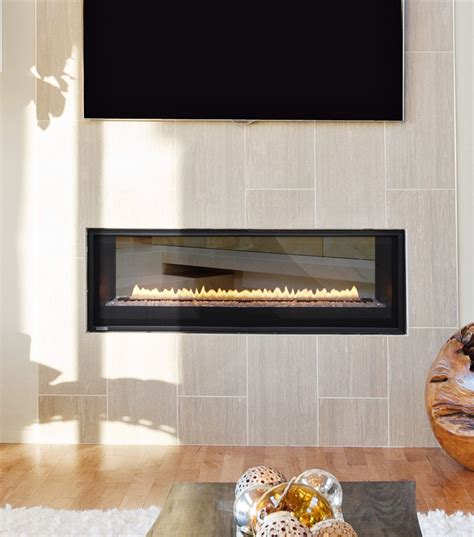 Modern Linear Fireplace With Tv Above Strains Webzine Diaporama