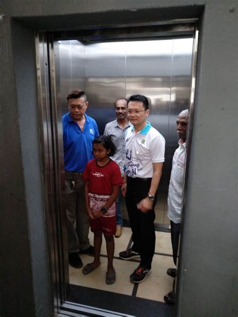 55c, lintang angsana, bandar baru air itam (farlim) 11500 air itam, pulau pinang, malaysia email : Two flats in Bandar Baru Air Itam get new lifts | Buletin ...