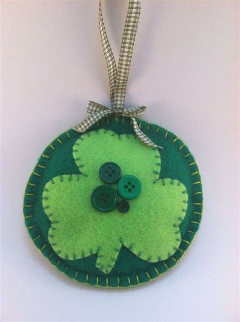 Shamrock Ornament St Patricks Crafts St Patricks Day Crafts Felt
